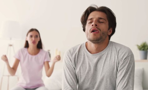 Сложные эмоции праздников: как избежать соблазна вернуть бывшего