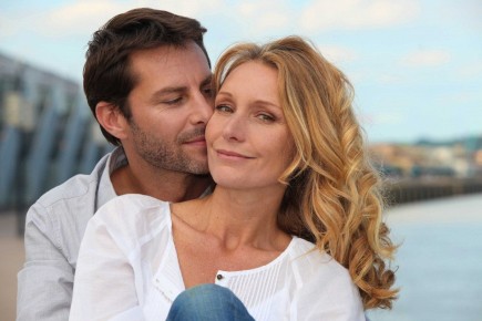 Возрастные различия в отношениях: когда женщина старше мужчины