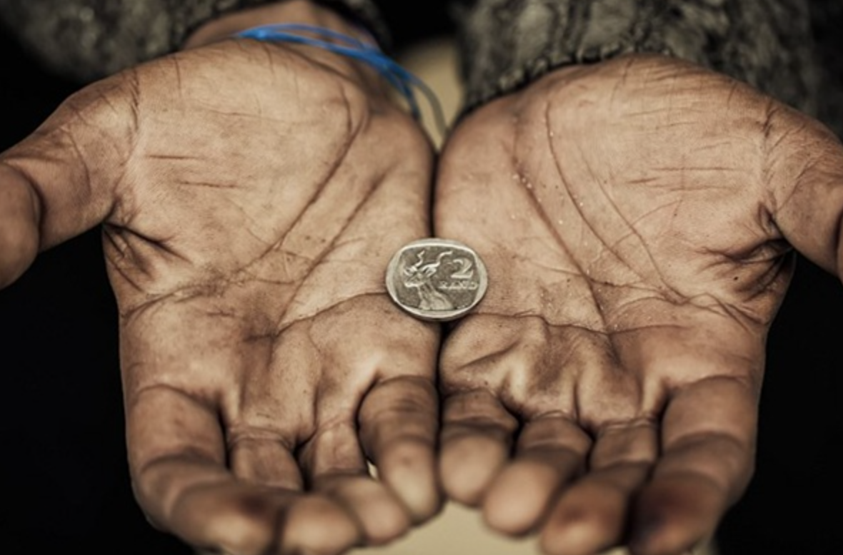 Как мышление создает границы: ментальная бедность и ее последствия