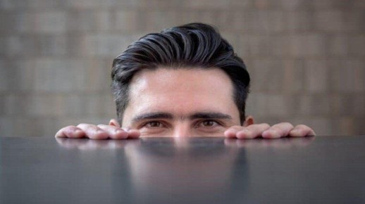 Тайные манипуляции нарциссов: как они управляют вашими эмоциями