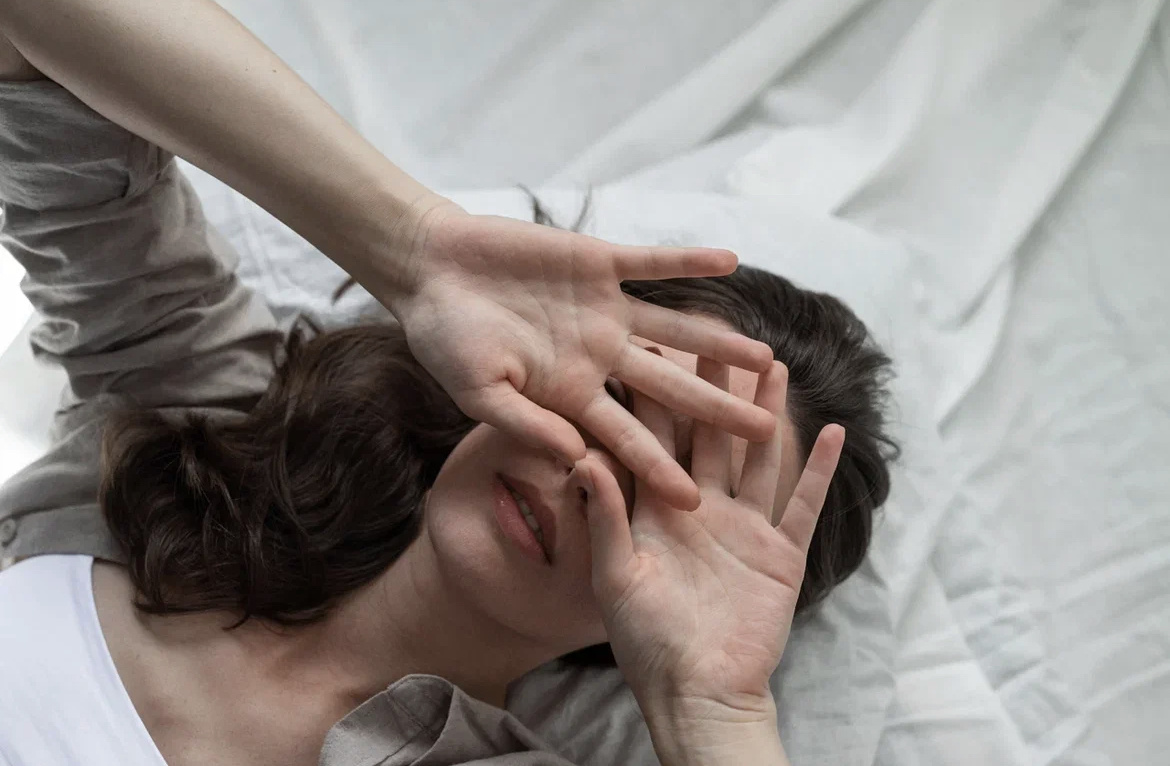 Что такое сонный паралич и как с ним справиться