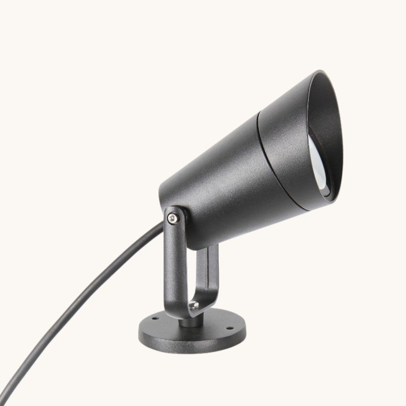 Как превратить двор в уютный и безопасный уголок в любую погоду