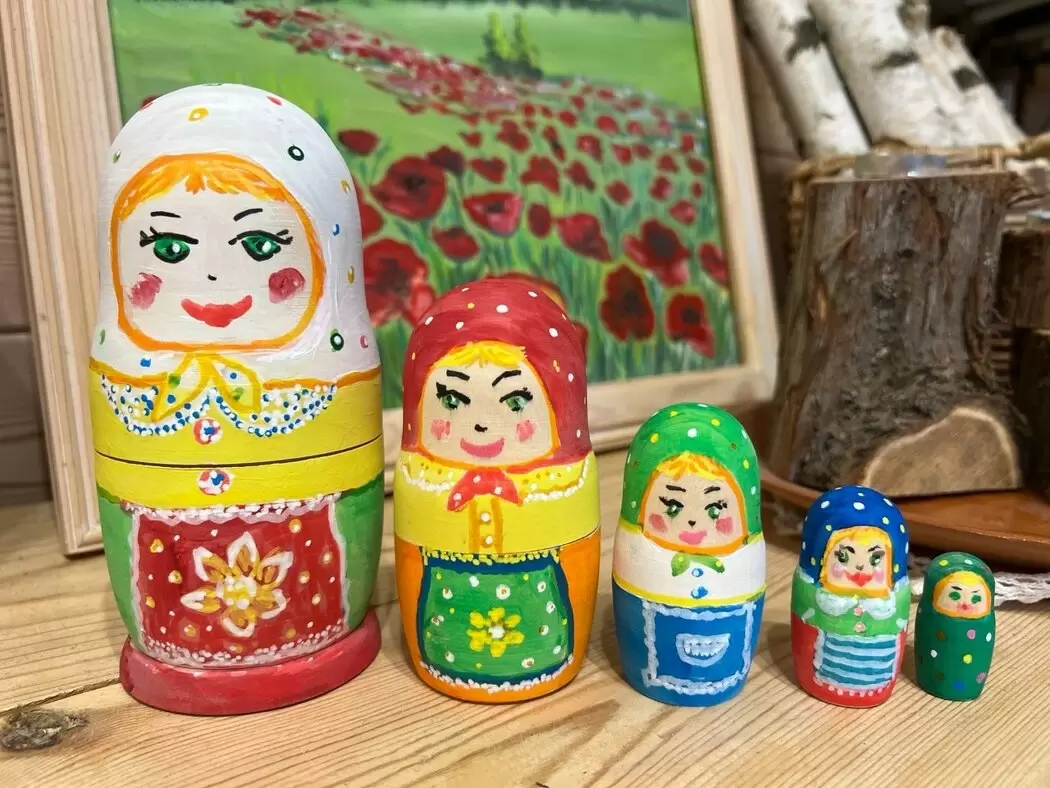 Искусство как путь к самопознанию: от матрёшек до карты тела