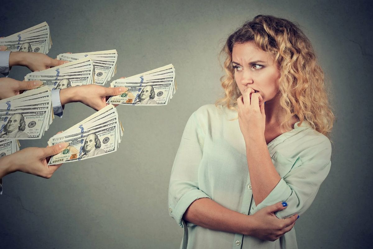 Как страх денег влияет на жизнь: причины и способы преодоления
